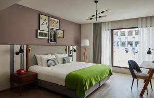 Standard Double Room room in Hotel Indigo Madrid - Princesa