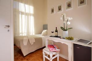 Small Single Room room in Residenza I Rioni Guesthouse