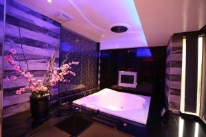 Phòng Đôi Loại Sang (Deluxe Double Room)