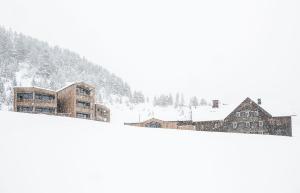 Holzgauer Haus Warth Am Arlberg Austria J2ski