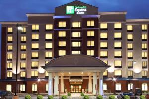 Holiday Inn Express Hotel & Suites Ohio State University- OSU Medical Center, an IHG Hotel in Xenia