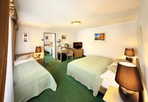 Suite (4 Adults) room in Hotel Salvator