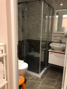Suite Gia Đình Deluxe (Deluxe Family Suite)