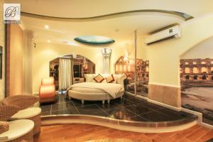 Phòng Loại Sang Giường Đôi (Deluxe Double Room)