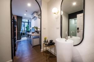 Studio Gia Đình (Family Studio)