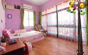 Phòng Tiêu Chuẩn Giường Đôi Với Phòng Tắm Chung (Standard Double Room with Shared Bathroom)