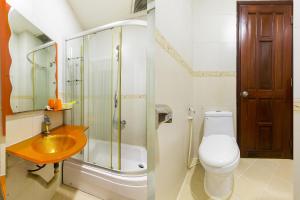 Phòng Gia Đình Loại Sang (Deluxe Family Room)