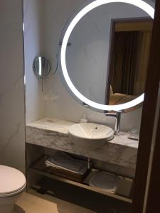 Phòng Tiêu Chuẩn Giường Đôi (Standard Double Room)