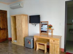 Phòng Tiêu Chuẩn Giường Lớn (Standard King Room)