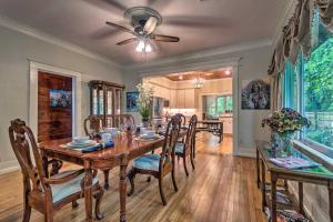 Spacious and Updated 1920s HSNP Craftsmen Home in Hot Springs