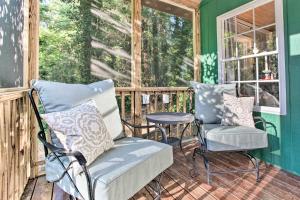 Heartwood Cottage 2 Mi from Blue Ridge Parkway! - image 1