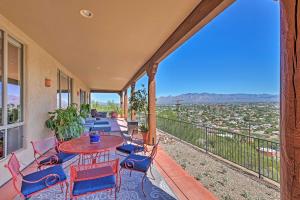 Scenic Luxury Villa with Spa in Downtown Tucson! in Tucson