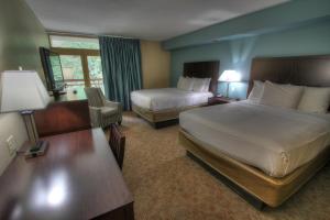 Executive Queen Room with Two Queen Beds room in Greystone Lodge on the River
