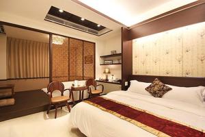 Phòng Premium 4 Người (Premium Quadruple Room)