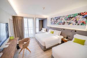 Deluxe Triple Room with City View room in Triple Y Hotel (SHA Extra Plus)