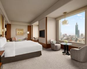 Phòng Premier Đài Bắc 101 có hướng nhìn 1 giường cỡ King (Premier Taipei 101 View Room 1 King)