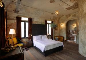 Phòng Đôi Loại Sang (Deluxe Double Room)