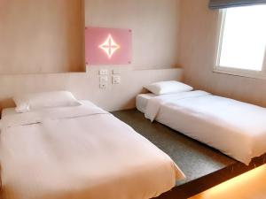 Phòng Tiêu Chuẩn 2 Giường Đơn (Standard Twin Room)