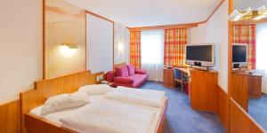 Comfort Triple Room room in Vienna Sporthotel