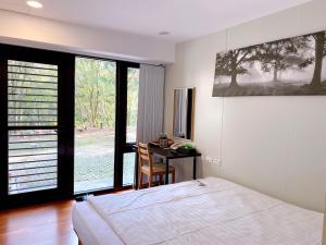 Phòng Hai Người Tùy Cơ Khu B (B Zone Random Double Room)
