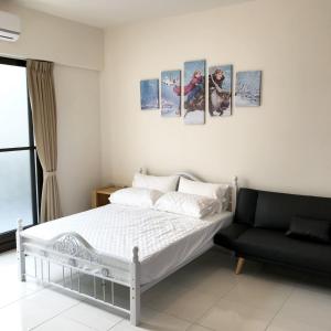 Phòng Giường Đôi Với Phòng Tắm Chung (Double Room with Shared Bathroom)