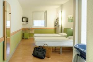 Standard Twin Room room in Ibis budget Wien Sankt Marx