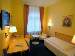 Standard Single Room room in Hotel Mack