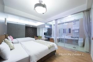 Phòng Deluxe 4 người (Deluxe Quadruple Room)