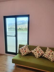 Phòng Giường Đôi Có Phòng Tắm Riêng (Double Room with Private Bathroom)
