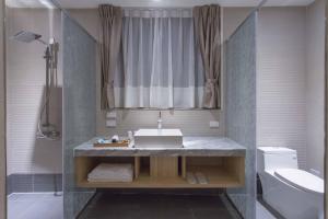 Phòng Đôi Deluxe (Double Deluxe Room)