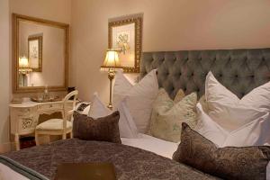 Superior Double Room with Garden View (Shells) room in Mt Bijoux Preferred Accommodation