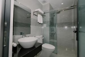 Phòng Deluxe (2 Người lớn + 1 Trẻ em) (Deluxe Room (2 Adults + 1 Child))