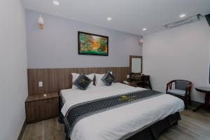Phòng Deluxe (2 Người lớn + 1 Trẻ em) (Deluxe Room (2 Adults + 1 Child))