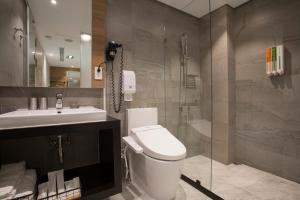 Phòng giường đôi không có cửa sổ (Double Room without Window)