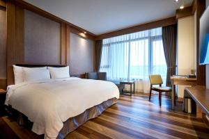 Phòng Tiêu chuẩn với 1 giường đôi (Standard Room with 1 Double Bed)