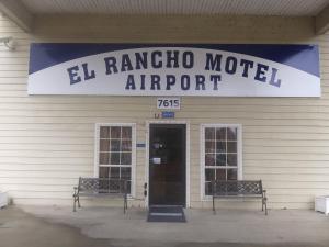 El Rancho Motel in Conway