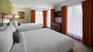Queen Suite with Queen Beds - Non-Smoking room in Best Western Niceville - Eglin AFB Hotel