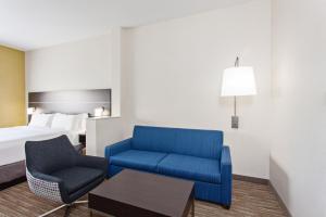Deluxe King Room room in Holiday Inn Express & Suites Oakland - Airport, an IHG Hotel