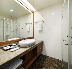 Phòng Hai Giường Đơn Cao Cấp (Superior Twin Bed Room)