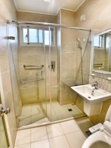 Phòng Deluxe 4 Người (Deluxe Quadruple Room)
