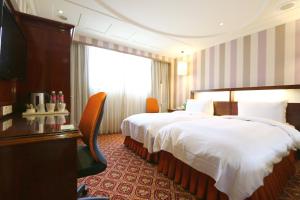 Phòng đoi nhỏ hoặc phòng 2 giường đơn (Small Double or Twin Room)