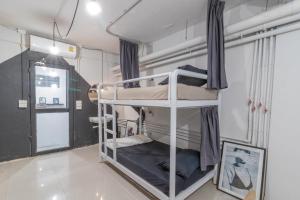 1 Người trong Phòng Tập Thể 6 Giường - Cả Nam và Nữ (1 Person in 6-Bed Dormitory - Mixed)