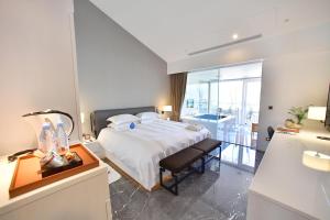 Suite Hướng Biển (Ocean View Suite)