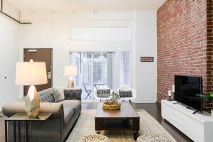 One-Bedroom Apartment room in Abode Los Angeles - Downtown Historic Core