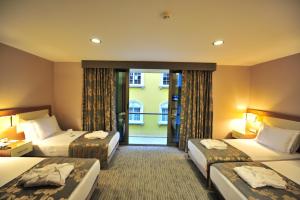 Standard Triple Room room in Yasmak Comfort Hotel
