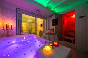 Deluxe Suite with Spa Bath room in Suites Roma Tiburtina Elegance