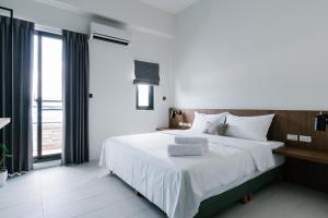 Phòng Giường Đôi Có Ban Công (Double Room with Balcony)