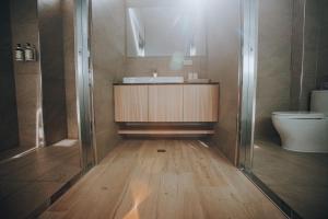 Phòng Deluxe 4 người (Deluxe Quadruple Room)