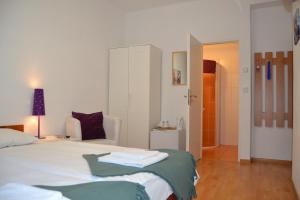 Twin Room - Non-Smoking room in Pension Nika