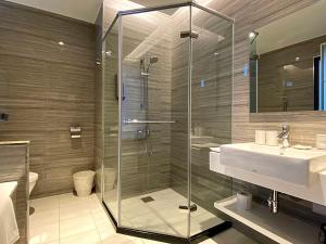 Phòng Deluxe 4 Người (Deluxe Quadruple Room)